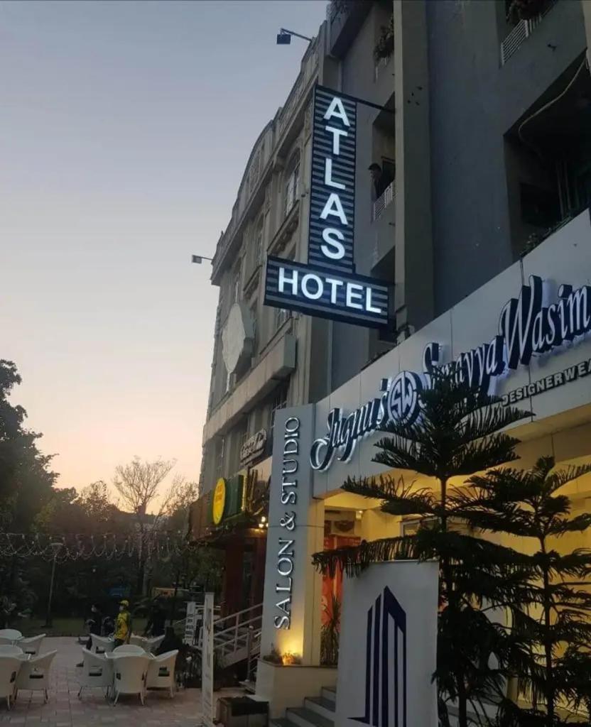 Atlas Hotel Исламабад Экстерьер фото